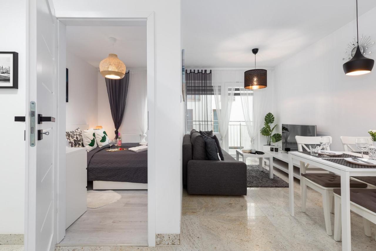 Kapitanski Mostek Apartments Kolobrzeg By Noclegi Renters Exterior photo